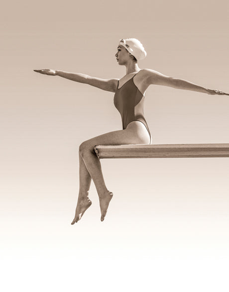 Diver Pose V (Canvas)
