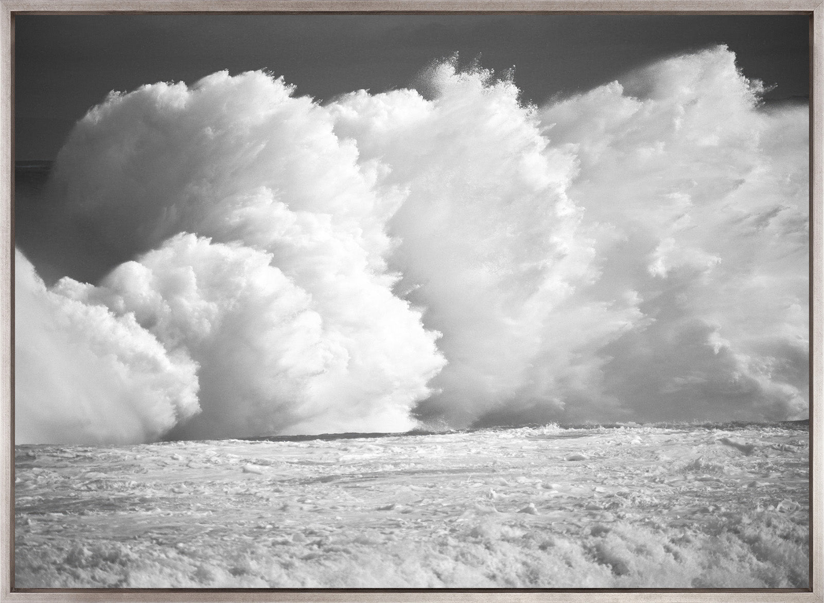 Byron Shores II (Canvas)