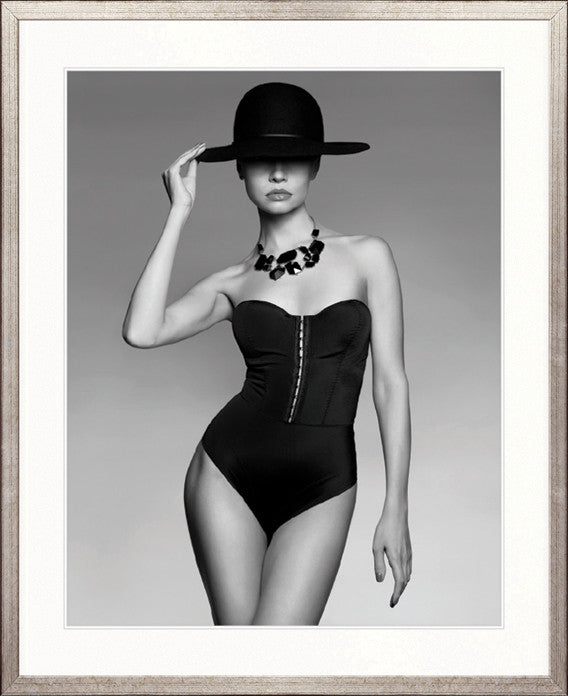 Fashionista III