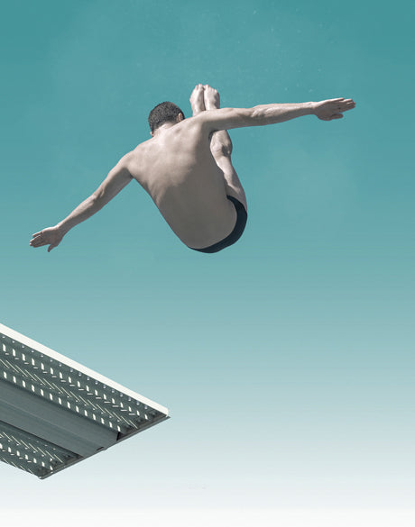 Diver Pose I
